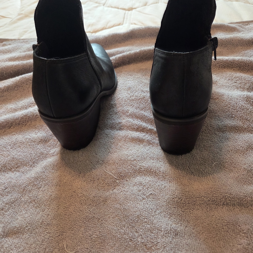 Lucky Brand Black Ankle Booties